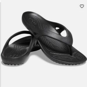Crocs black flip flop sandals